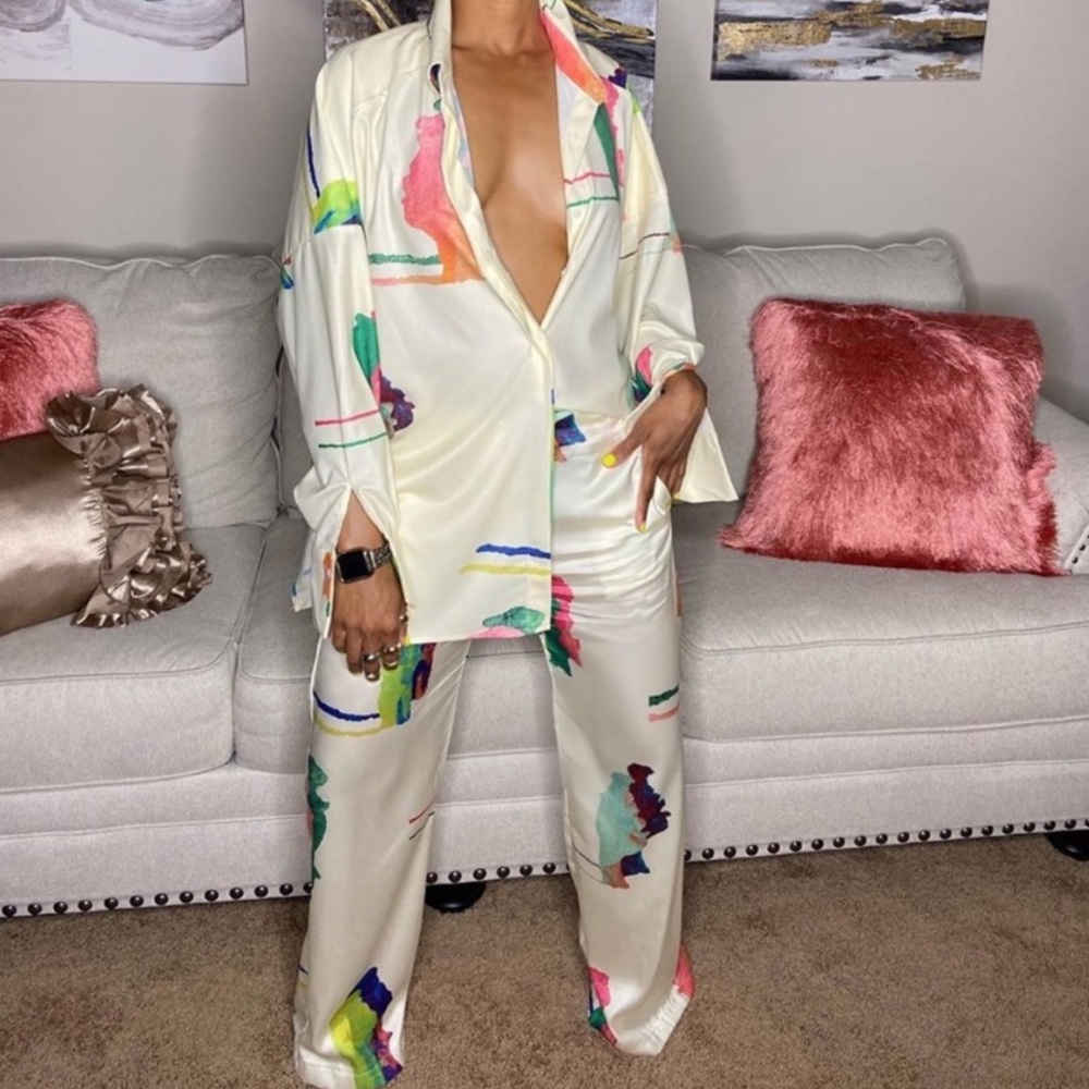 Two Piece Abstract Patterned Satin Pant Set